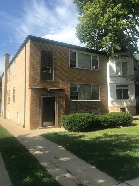 3912 N Tripp Ave, Unit BSMT
