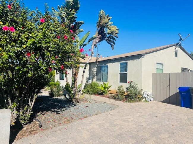 603-605 Delaware St in Imperial Beach, CA - Building Photo - Building Photo