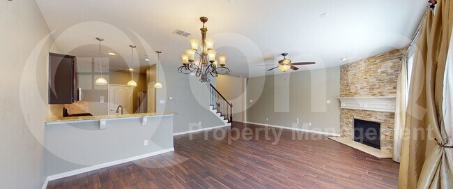 392 Dublin St in Lewisville, TX - Building Photo - Building Photo