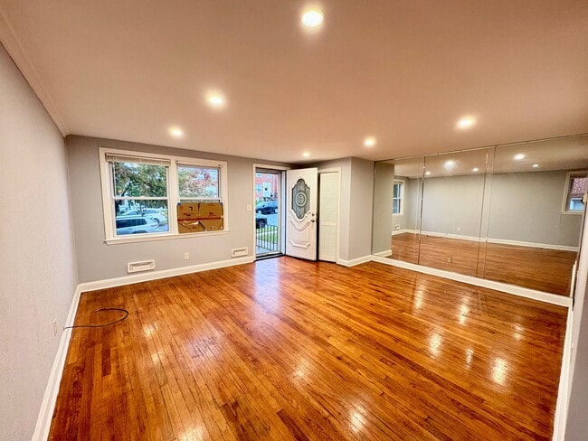 1424 Clairidge Rd