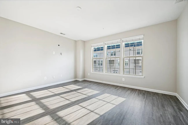 6026 Forum Sq in Frederick, MD - Building Photo - Building Photo