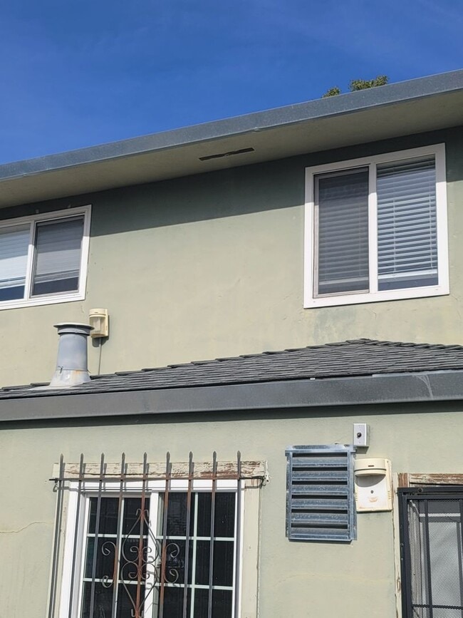 property at 3900 43rd Ave