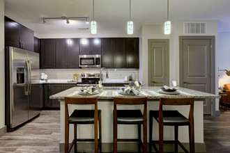 The Sawyer at One Bellevue Place Apartments in Nashville, TN - Building Photo - Interior Photo