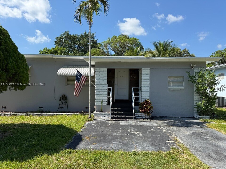 1330 NE 133rd St in North Miami, FL - Building Photo