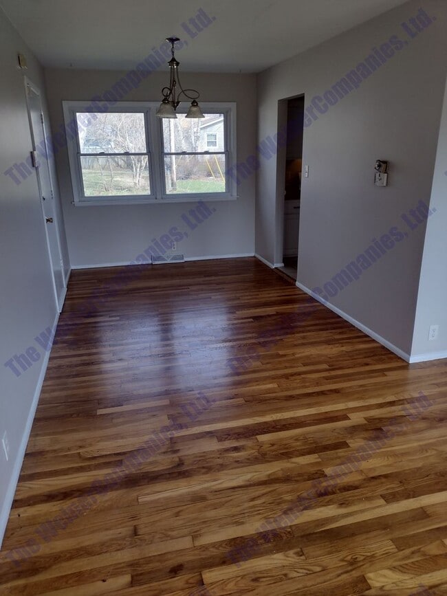 1804 Rebecca Dr in Champaign, IL - Building Photo - Building Photo