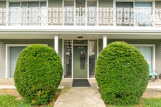 PARK FOREST APARTMENTS in Marion, IN - Building Photo - Building Photo
