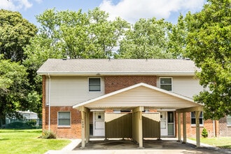 Coastal Park Townehomes in Elizabeth City, NC - Building Photo - Building Photo