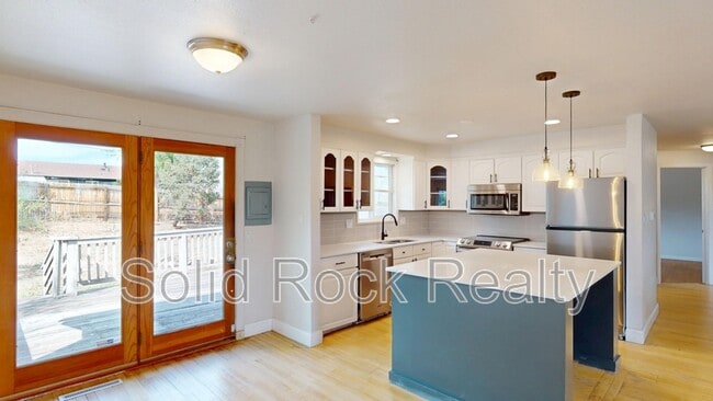 3660 Brentwood Terrace in Colorado Springs, CO - Building Photo - Building Photo