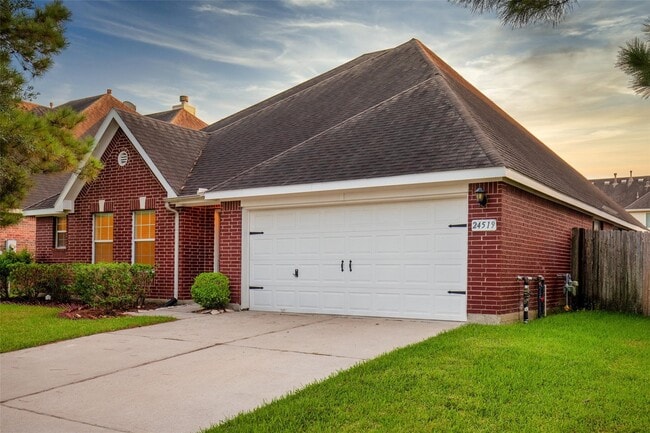 24519 Red Bluff Tr in Katy, TX - Building Photo - Building Photo