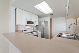 110 Coco Plum Dr in Davenport, FL - Building Photo - Building Photo