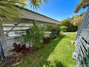 2454 Waolani Ave in Honolulu, HI - Building Photo - Building Photo