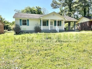 245 Savannah Dr in Columbia, SC - Building Photo - Building Photo