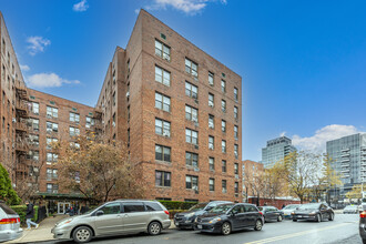 Brocton House in Flushing, NY - Building Photo - Building Photo