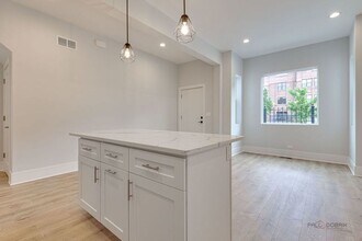 1746 N California Ave in Chicago, IL - Building Photo - Building Photo