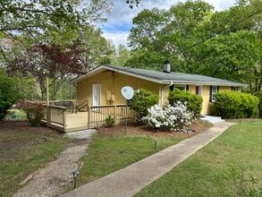 486 Wilmouth Rd in Sanford, NC - Building Photo - Building Photo