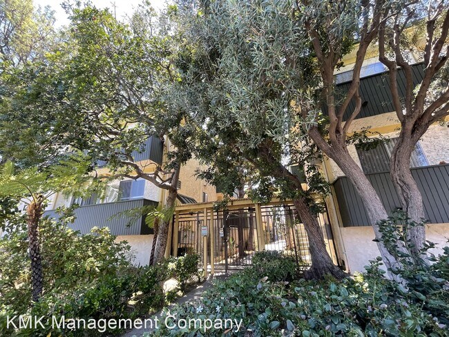 12610 Mitchell Ave in Los Angeles, CA - Building Photo - Building Photo