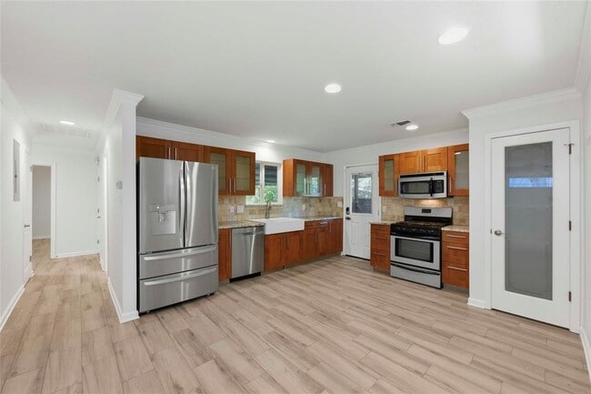117 La Vista St in Austin, TX - Building Photo - Building Photo