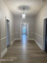 210 Paris Ave in Greenville, NC - Building Photo - Building Photo