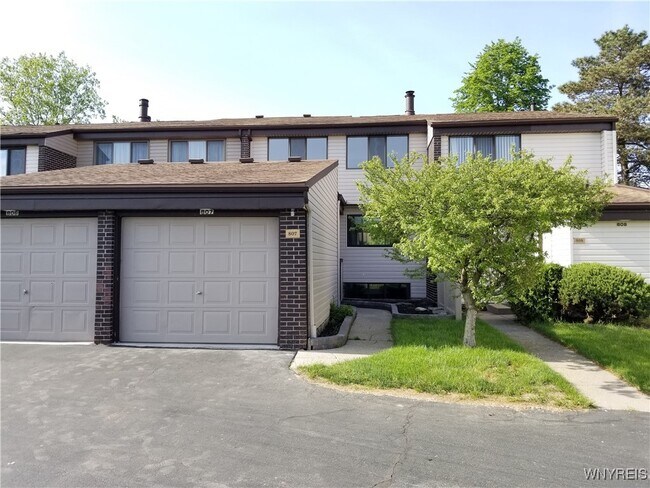 property at 807 Red Fern Ct
