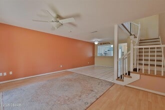 3333 S Ridgewood Ave in Port Orange, FL - Building Photo - Building Photo
