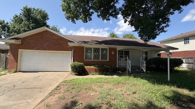 property at 513 SW 56th St