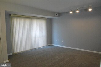 8852 Spiral Cut in Columbia, MD - Building Photo - Building Photo