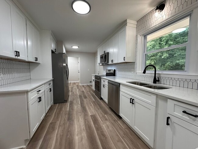 3069 Thrasher Cir in Decatur, GA - Building Photo - Building Photo