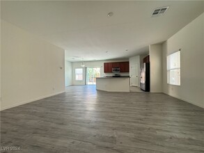 3580 S Dune Grass St in Las Vegas, NV - Building Photo - Building Photo