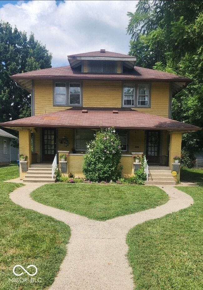 property at 6038 N College Ave