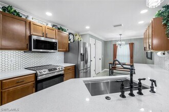 740 Evening Shade Ln in Lehigh Acres, FL - Building Photo - Building Photo