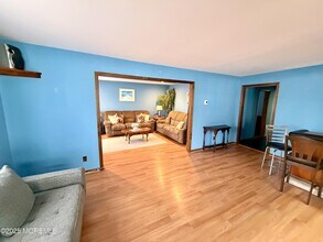 411 Woodland Ave in Avon By The Sea, NJ - Building Photo - Building Photo