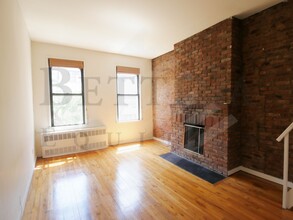 425 East 77th Street in New York, NY - Building Photo - Interior Photo