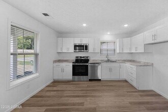 2310 Dodson St in Humboldt, TN - Building Photo - Building Photo