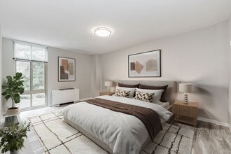 Merrill House Apartments in Falls Church, VA - Building Photo - Building Photo