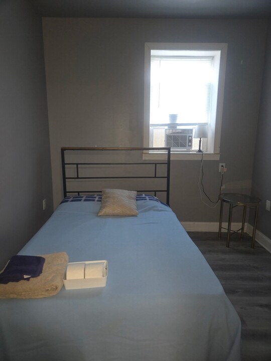 313 Old Reading Pike in Stowe, PA - Foto de edificio