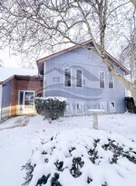 2130 W Cook Rd in Mansfield, OH - Building Photo