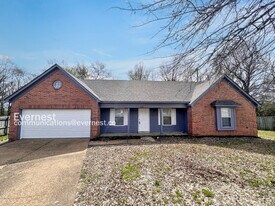 1036 Cambrain Cove in Memphis, TN - Building Photo
