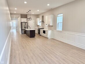 2237 Carrollton Ave in Indianapolis, IN - Building Photo - Building Photo