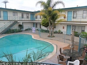 1818 W. El Segundo Blvd. in Gardena, CA - Building Photo - Building Photo