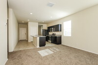 3018 S 78th Ln in Phoenix, AZ - Foto de edificio - Building Photo