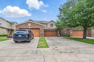 5941 Lost Valley Dr in The Colony, TX - Building Photo - Building Photo