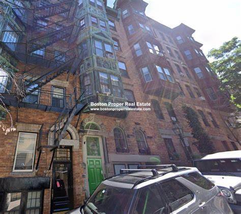 property at 45 Anderson St