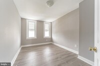 2122 N Fulton Ave photo'