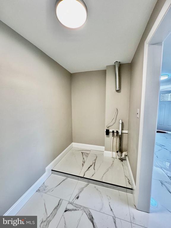 137 Fox Dr in Winchester, VA - Building Photo - Building Photo