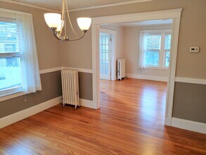 34 Springfield St, Unit 34 in Watertown, MA - Foto de edificio - Building Photo