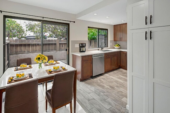 3555 Monair Dr in San Diego, CA - Building Photo - Building Photo