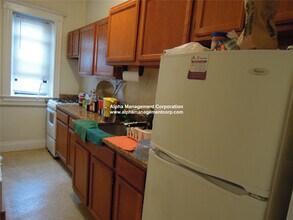 17-19 Washington St. Unit 104 in Malden, MA - Foto de edificio - Building Photo