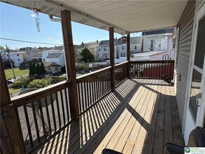 227 South St in Lehighton, PA - Foto de edificio - Building Photo