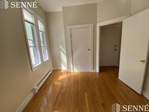 1210 Cambridge St, Unit 3 in Cambridge, MA - Building Photo - Building Photo