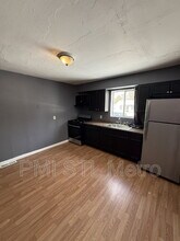 10189 Count Dr in St. Louis, MO - Building Photo - Building Photo